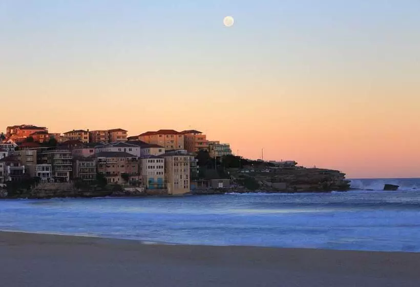 Cozy Suite Block Away To Bondi Beach