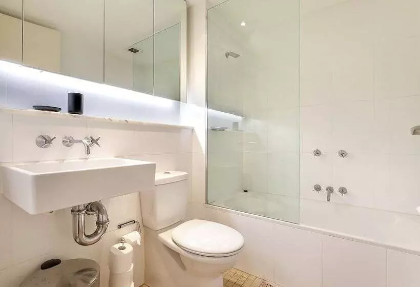 Cozy Suite Block Away To Bondi Beach