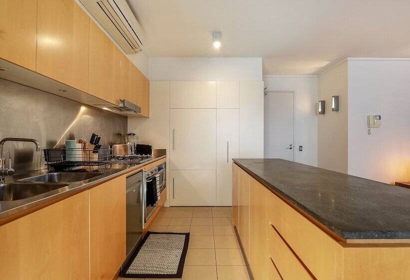 Cozy Suite Block Away To Bondi Beach