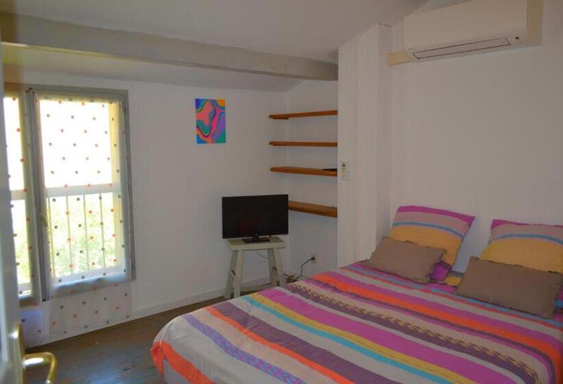 بنسيون Maison De La Vigne