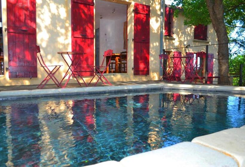 بنسيون Maison De La Vigne