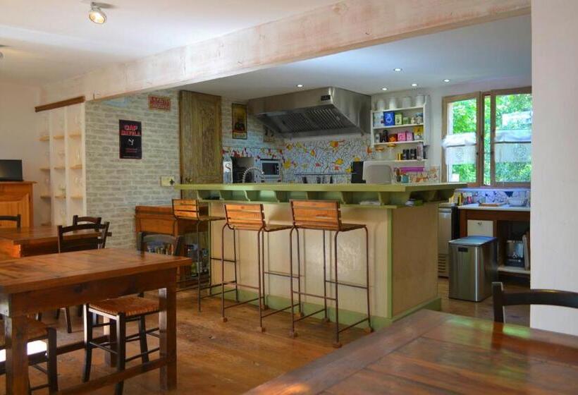 بنسيون Maison De La Vigne