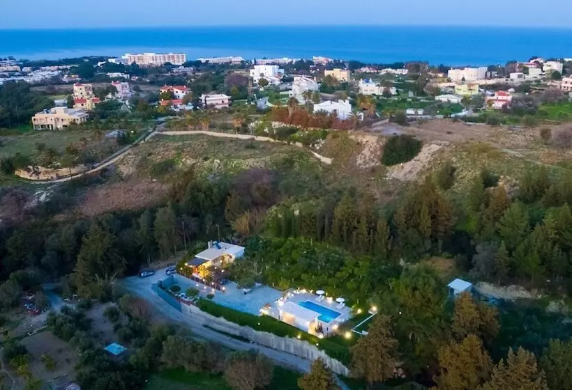 Antigone Estate