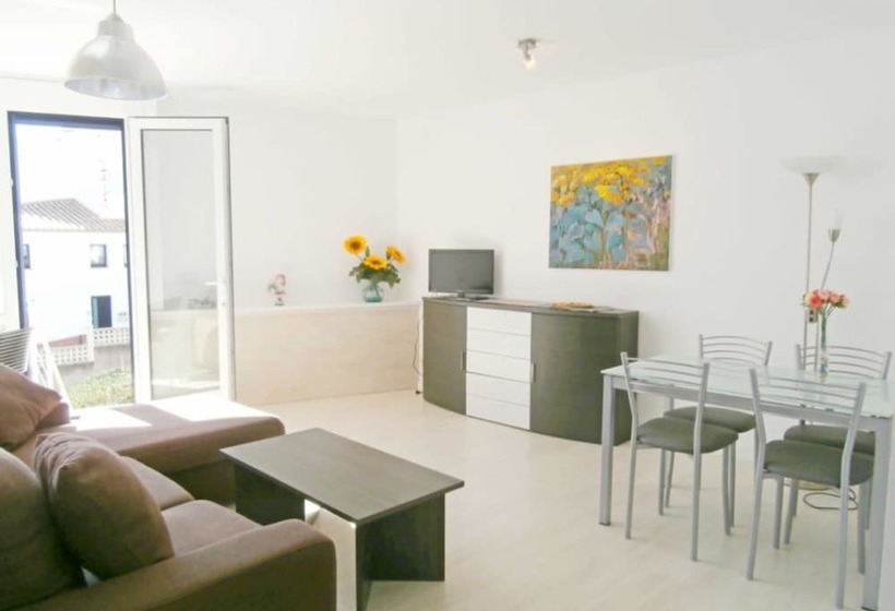 Apartment In Palafrugell  104284 By Mo Rentals