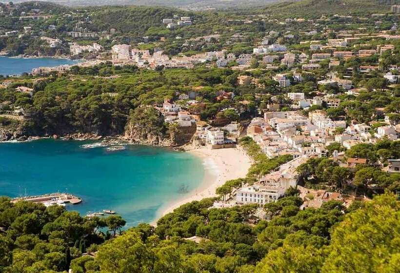 Apartment In Palafrugell  104284 By Mo Rentals