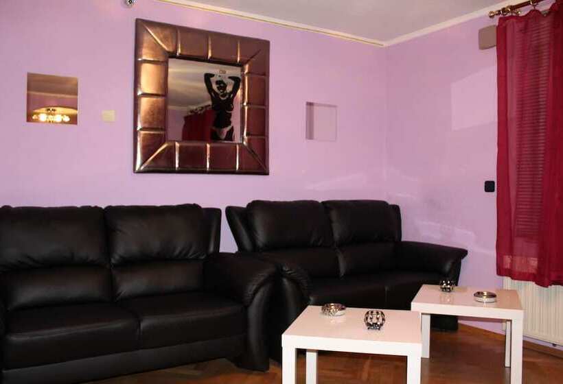 بنسيون Zimmervermietung