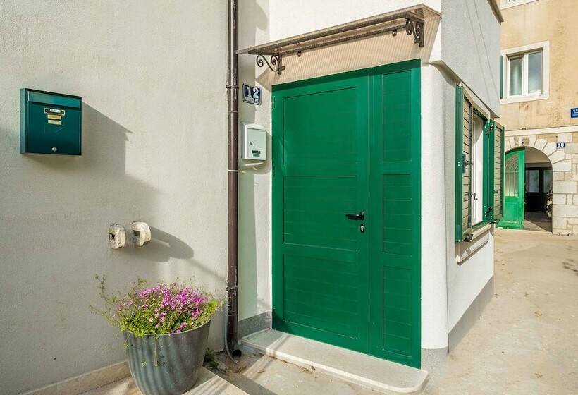 Split Bliss Apartments