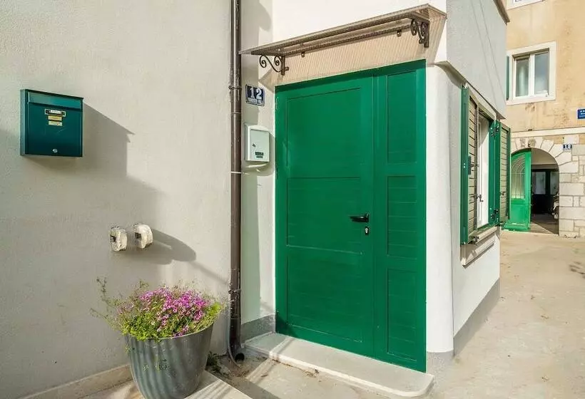 Split Bliss Apartments