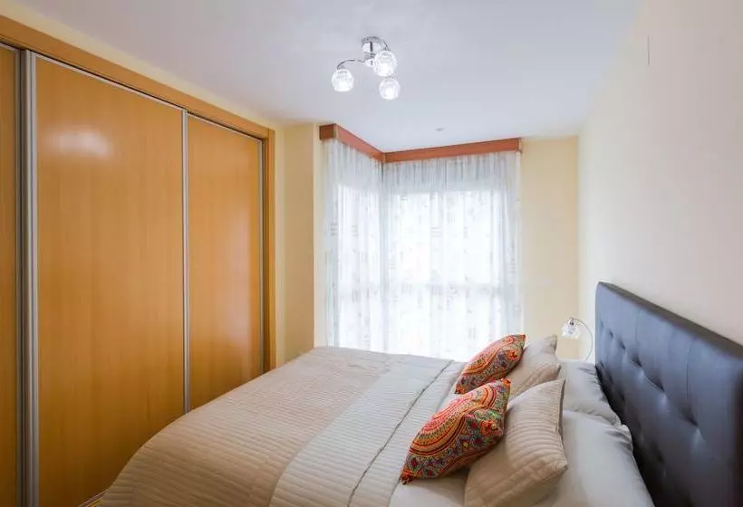 Sunhome Carlos Haya Flat