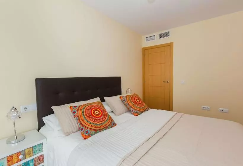 Sunhome Carlos Haya Flat