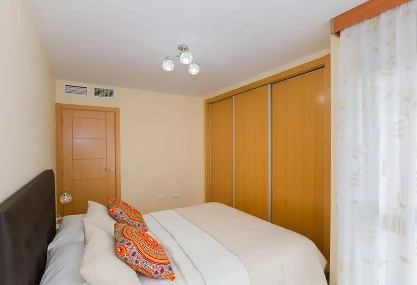 Sunhome Carlos Haya Flat