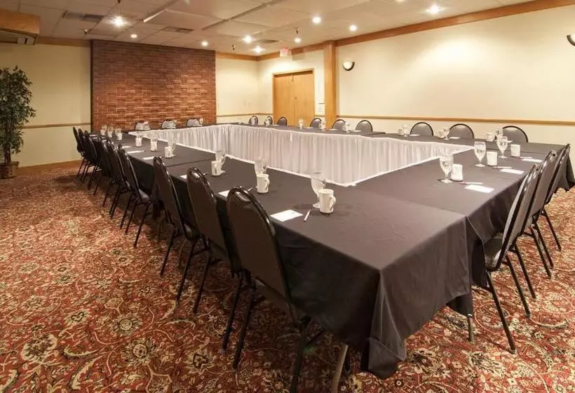 酒店 Clarion Inn Rochester