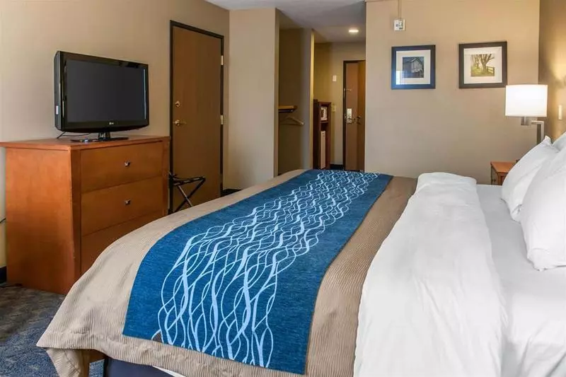 호텔 Comfort Inn & Suites Napoleon