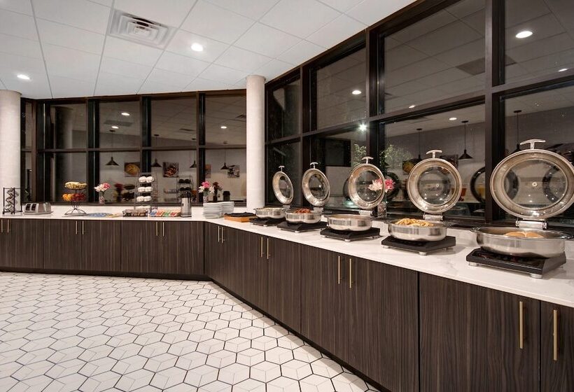 בית מלון כפרי Crowne Plaza Auburn Hills, An Ihg