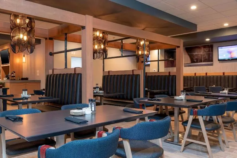 Delta Hotels By Marriott Kalamazoo Conference Center