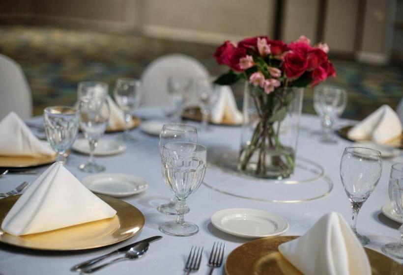 酒店 Holiday Inn Express Janesville I 90 & Us Highway 14, An Ihg