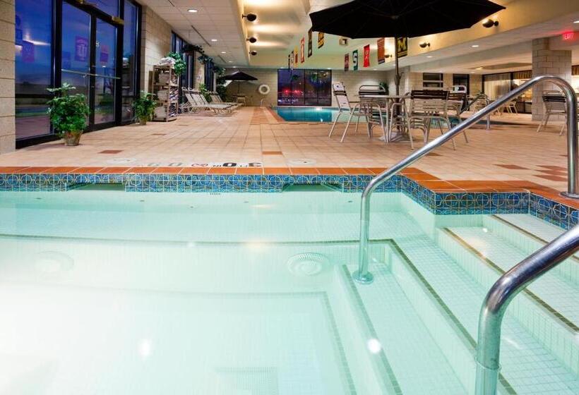 酒店 Holiday Inn Express Janesville I 90 & Us Highway 14, An Ihg