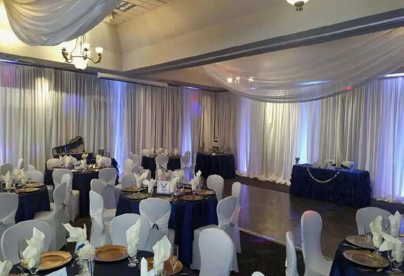 酒店 Holiday Inn Selma   Swancourt By Ihg