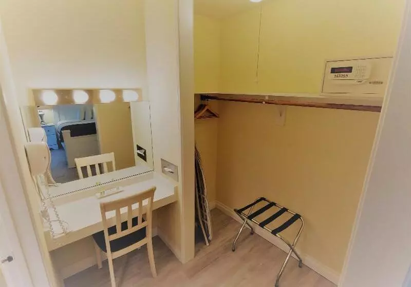 فندق Hollywood Celebrity