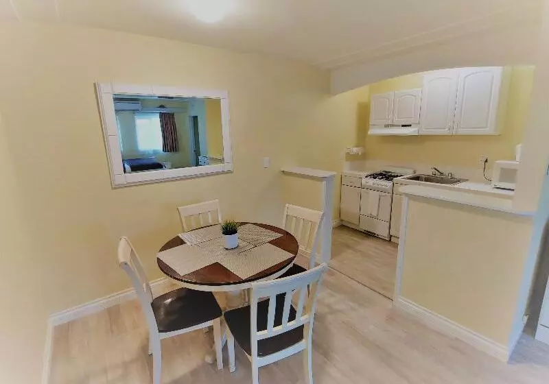 فندق Hollywood Celebrity