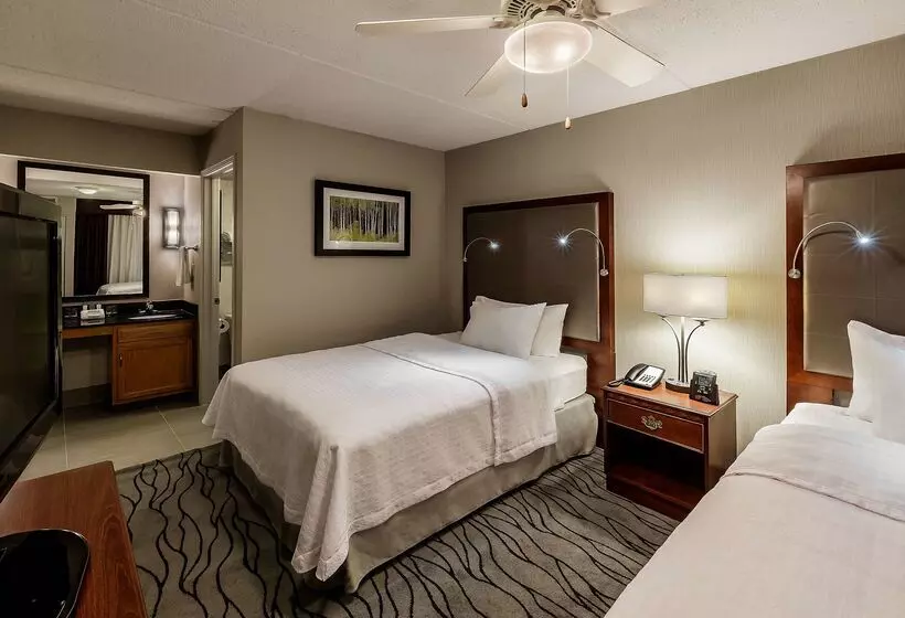 هتل Homewood Suites By Hilton Buffaloairport