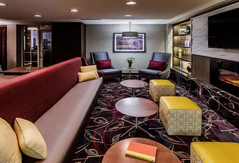 هتل Homewood Suites By Hilton Buffaloairport