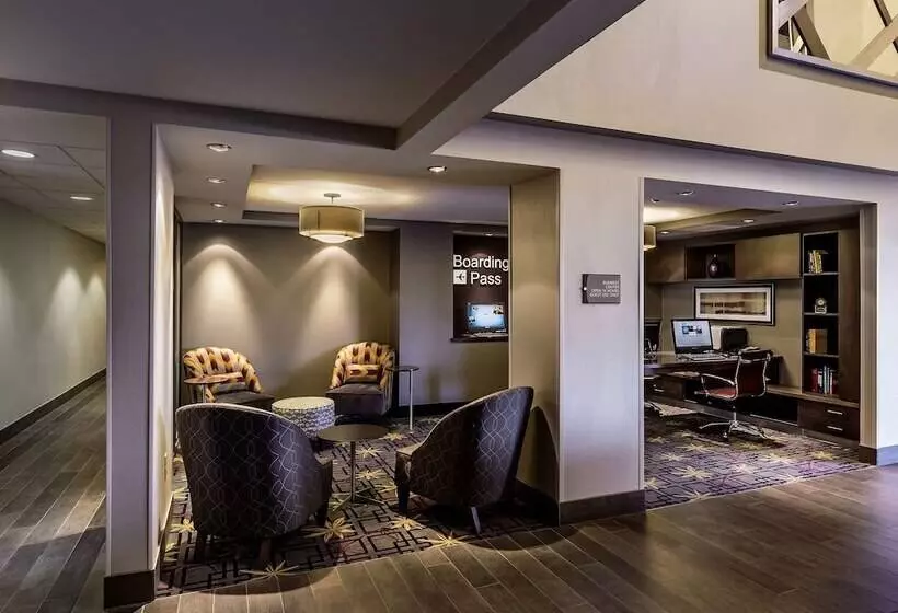 هتل Homewood Suites By Hilton Buffaloairport