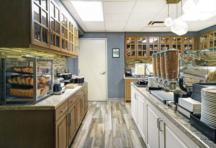 هتل Homewood Suites By Hilton Seattle Downtown