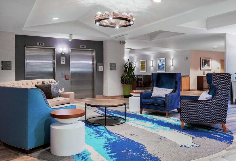 هتل Homewood Suites By Hilton Seattle Downtown