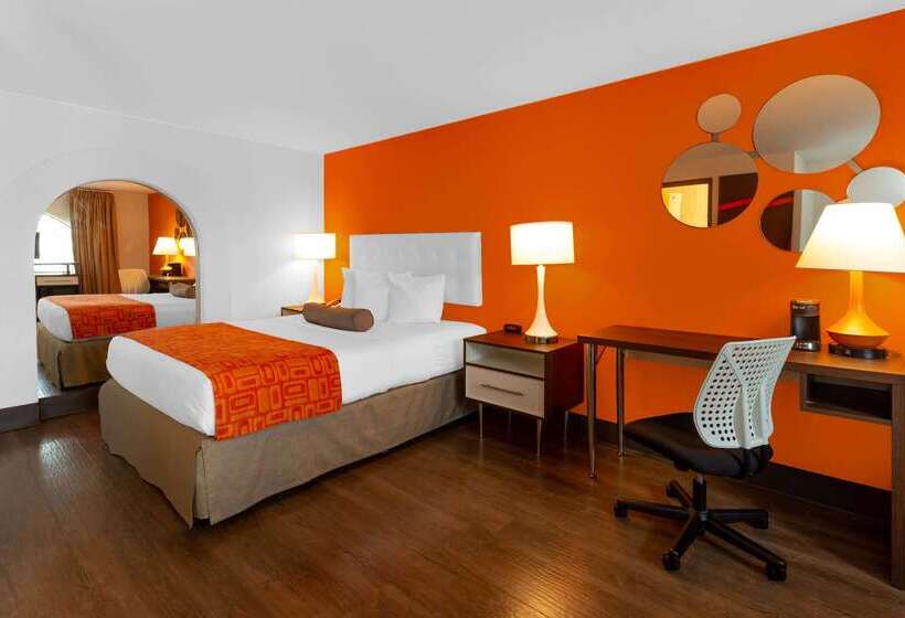 בית מלון כפרי Howard Johnson By Wyndham Waukegan Great Lakes