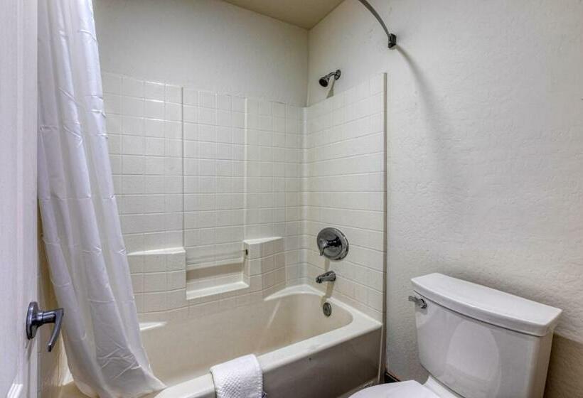 The Hotel Serene Glendale Peoria, Surestay Collection By Best Western