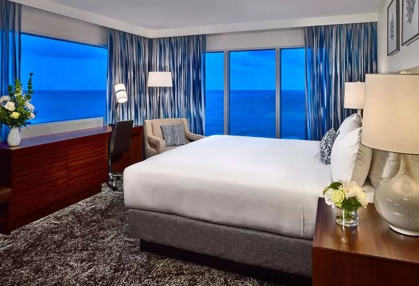 Отель Sonesta Fort Lauderdale Beach