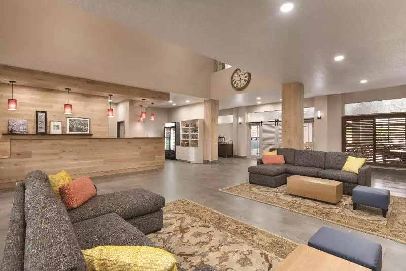 هتل Country Inn & Suites By Radisson, Rj Stadium   Tampa Airport East