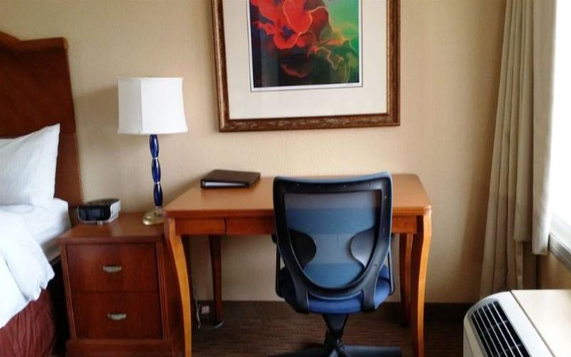 渡假胜地  Red Lion Hotel Orlando Kissimmee Maingate