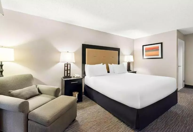 The Plaza On The Pike Hotel Atlantic City West By Oyo