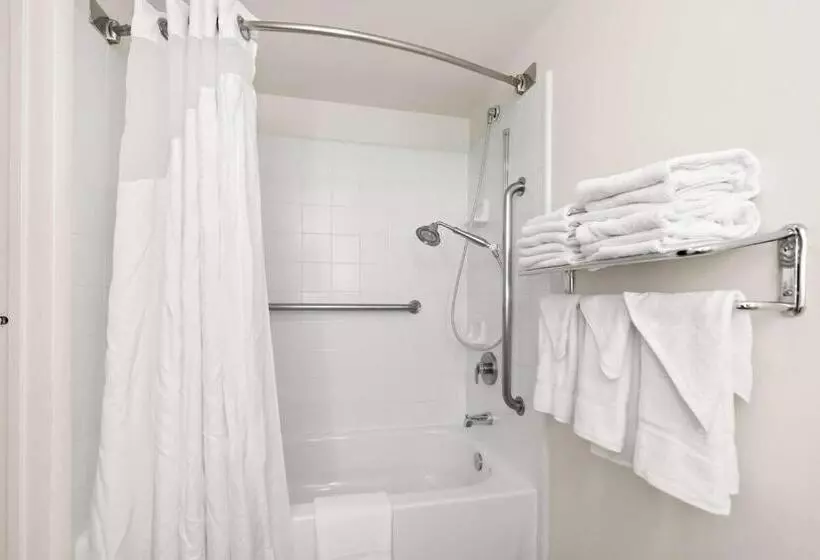 The Plaza On The Pike Hotel Atlantic City West By Oyo