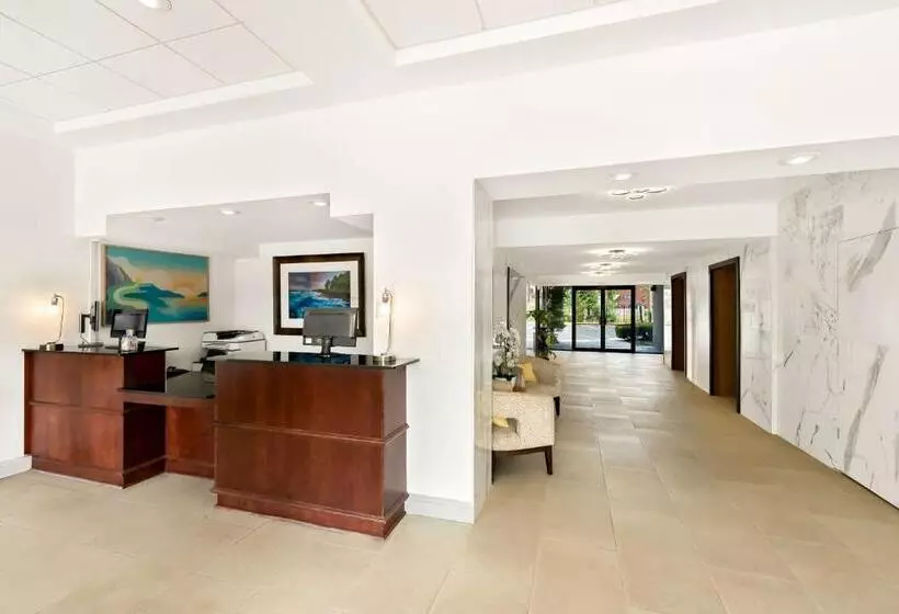 The Plaza On The Pike Hotel Atlantic City West By Oyo