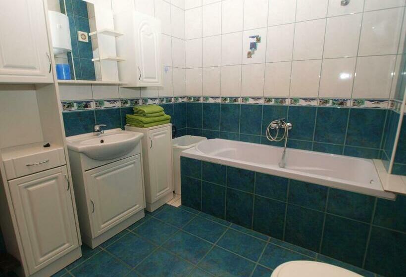 Apartments Marija 85