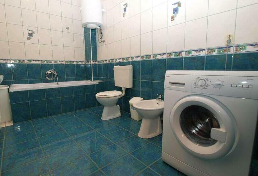 Apartments Marija 85