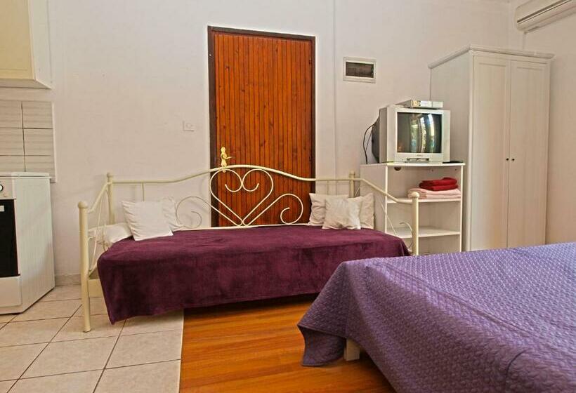 Apartments Marija 85