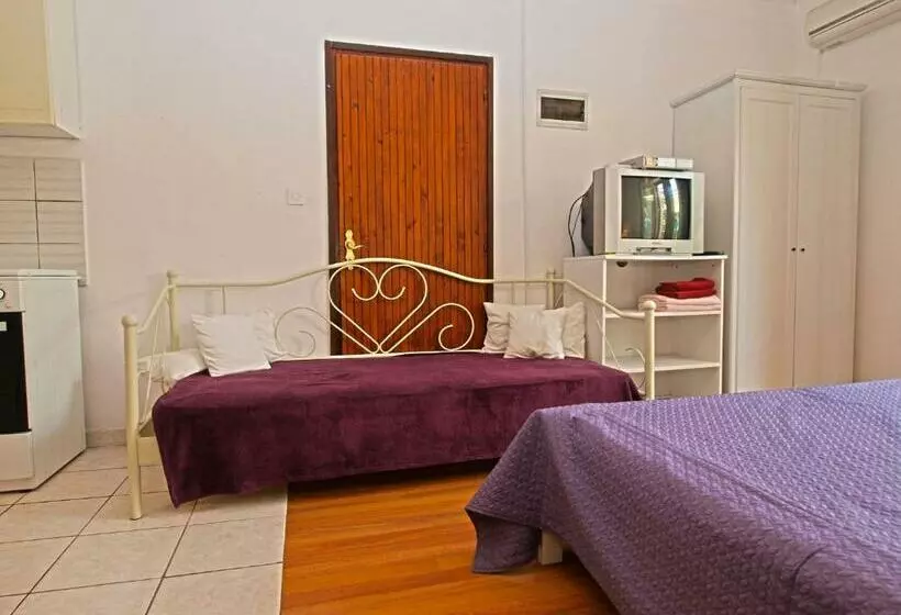 Apartments Marija 85