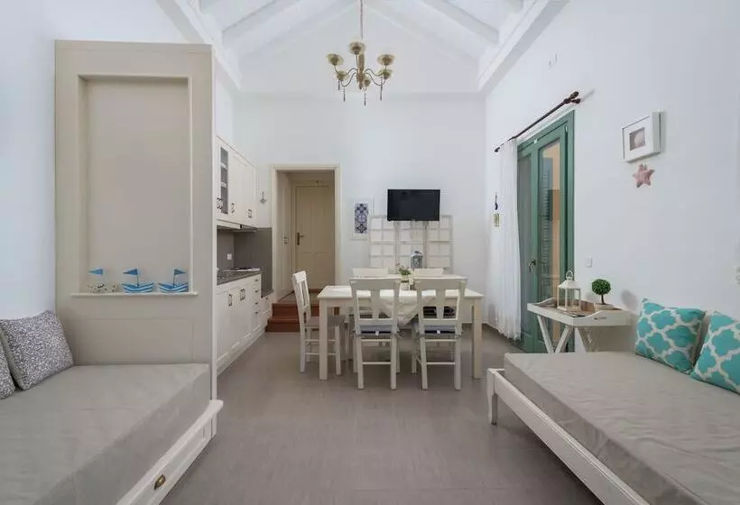 Blue Wave Astradeni House