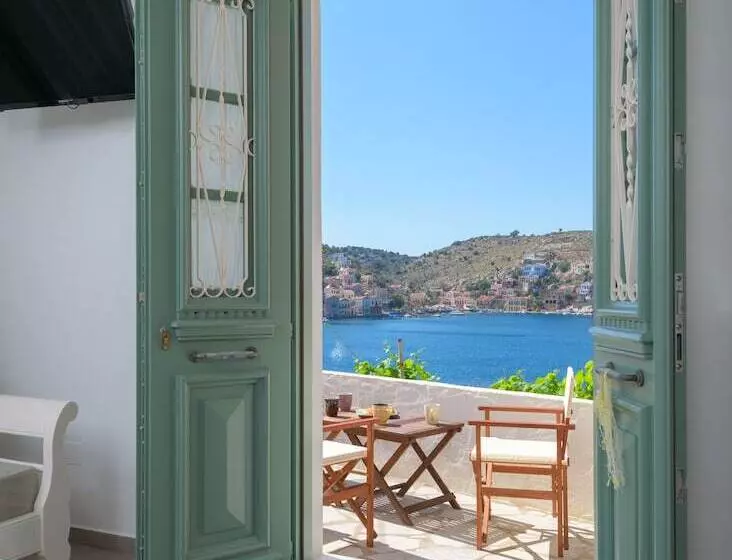 Blue Wave Astradeni House