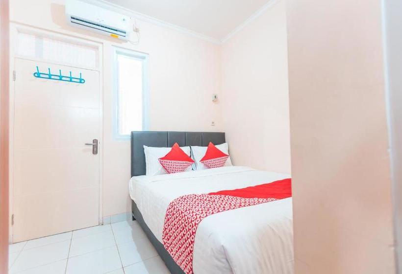 בית מלון כפרי Oyo 1841 Kathyrn Residence