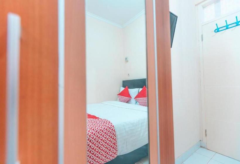 בית מלון כפרי Oyo 1841 Kathyrn Residence