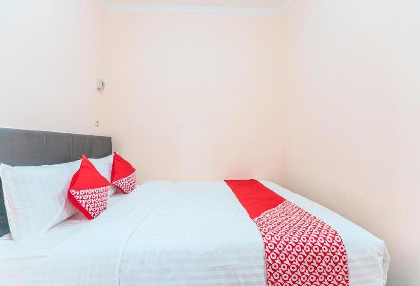 בית מלון כפרי Oyo 1841 Kathyrn Residence