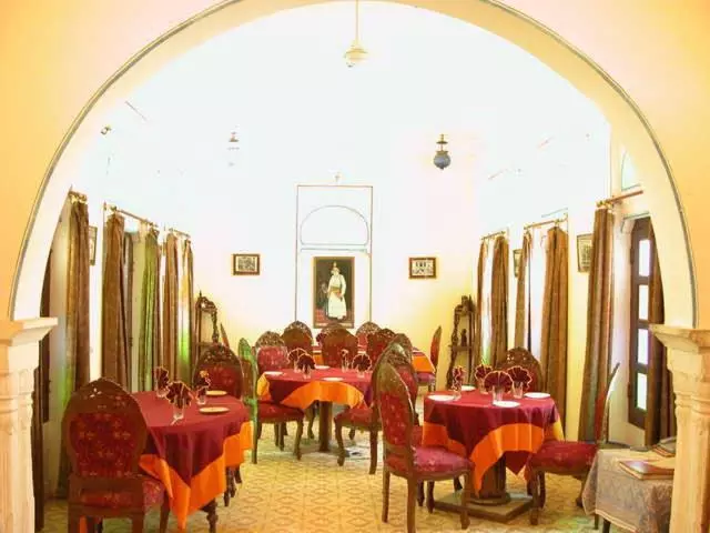 ホテル Bassi Fort Palace Chittorgarh