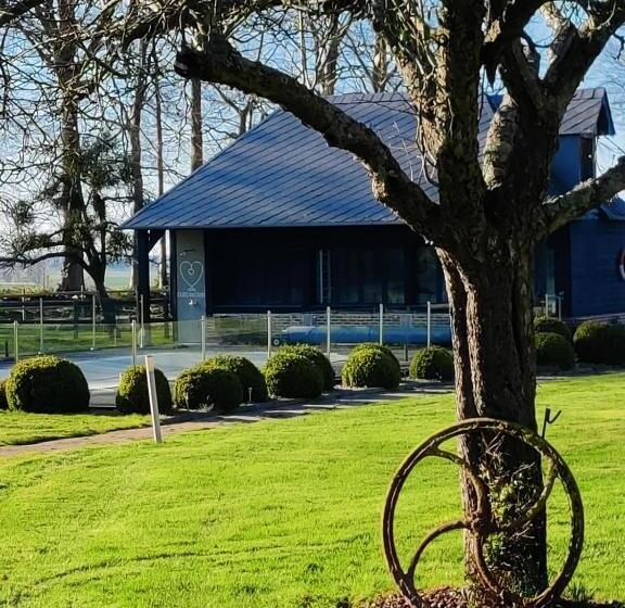 فندق Clos Masure