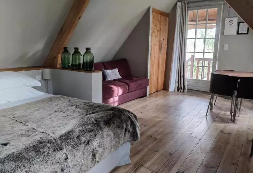 ホテル Clos Masure