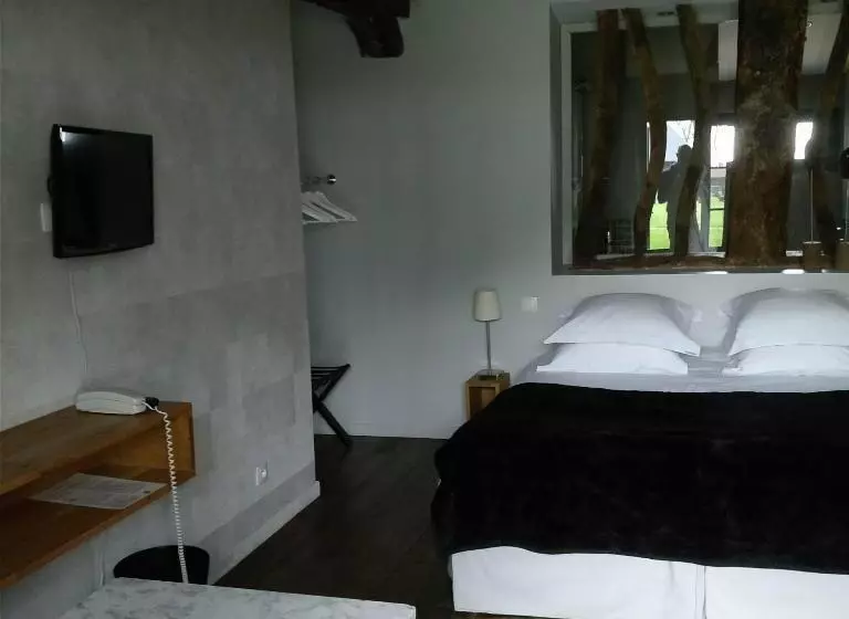 ホテル Clos Masure